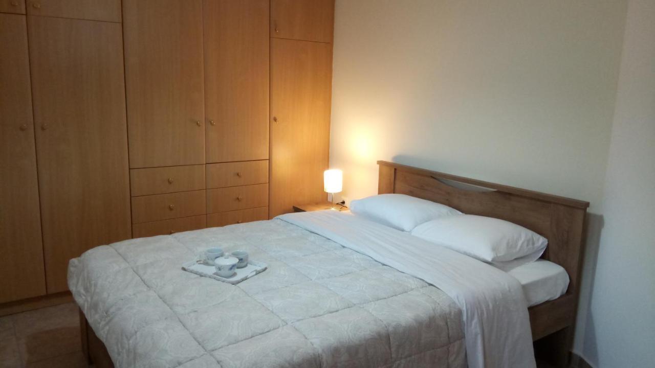Overnight Athens Airport And Raphina Port Apartment Artemida  Buitenkant foto